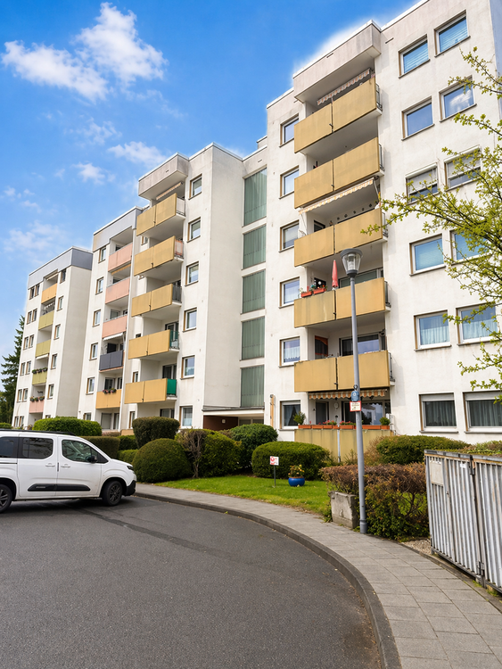 Thumbnail-Wohnung zum Kaufen in Köln 239.900,00 € 70 m²