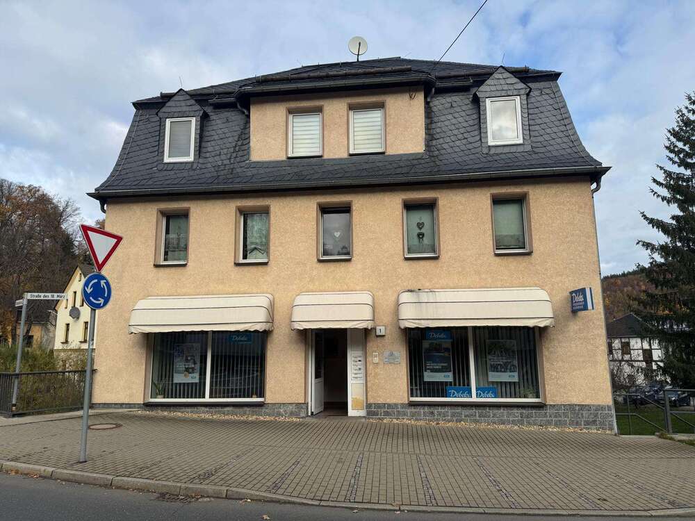 Thumbnail-Haus zum Kaufen in Schwarzenberg 219.000,00 € 231 m²