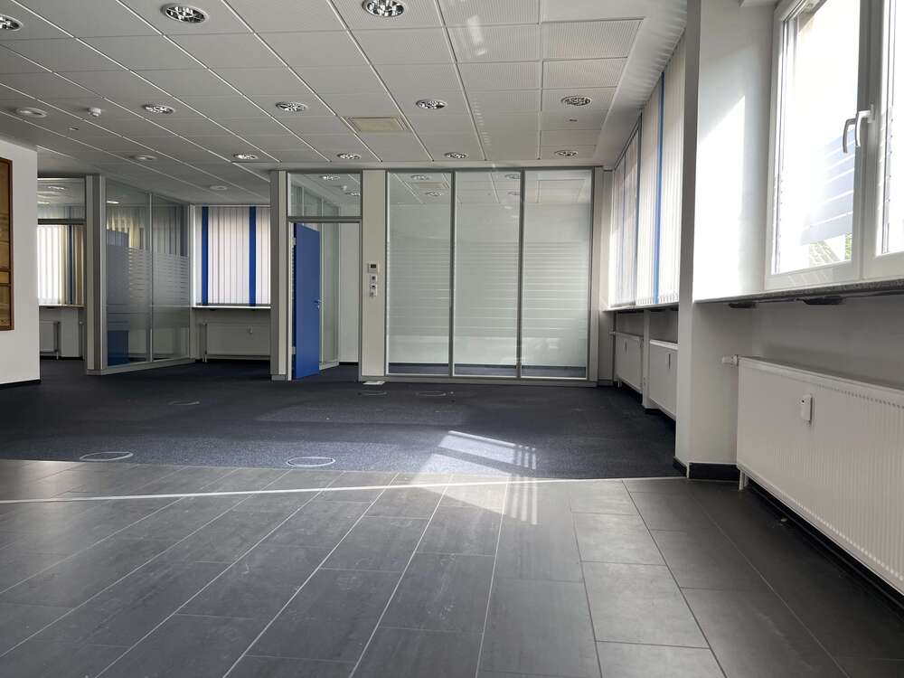 Thumbnail-Büro in Rauenberg 1.600,00 € 200 m²