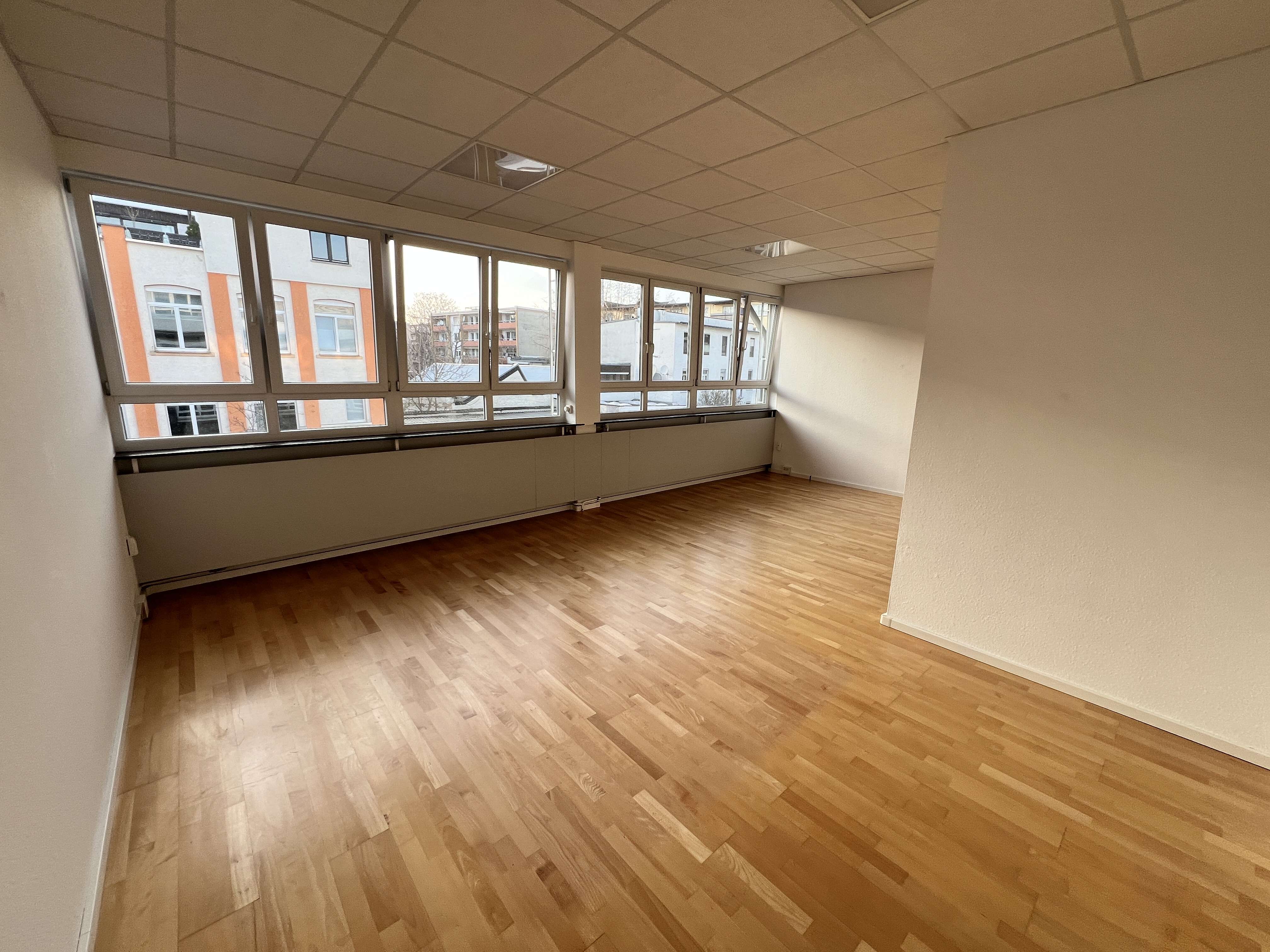 Thumbnail-Wohnung zum Mieten in Offenbach am Main 450,00 € 37 m²