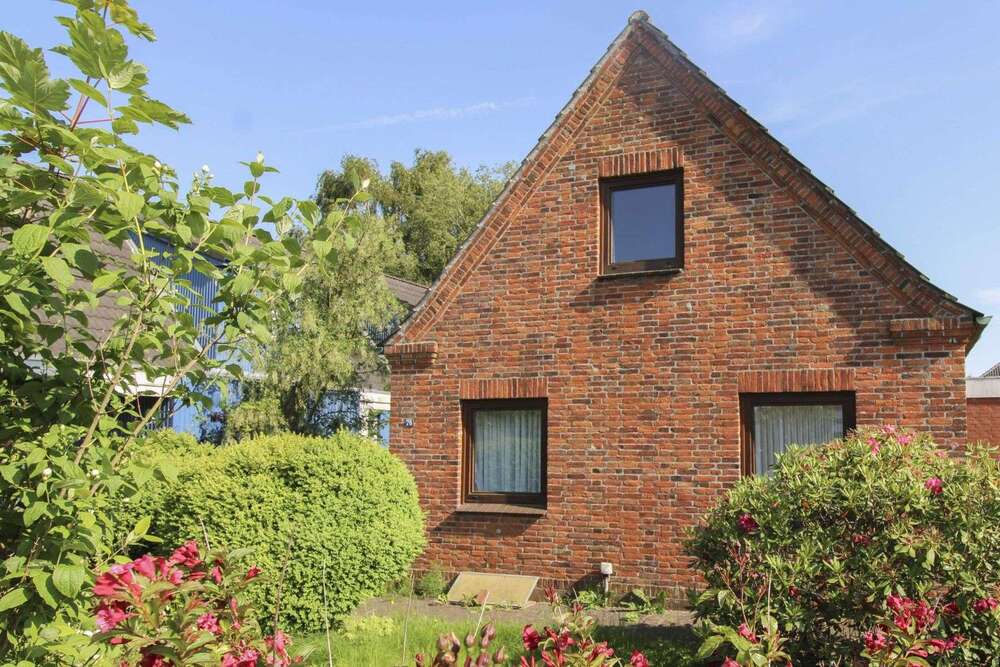 Thumbnail-Haus zum Kaufen in Husum 185.000,00 € 77.24 m²