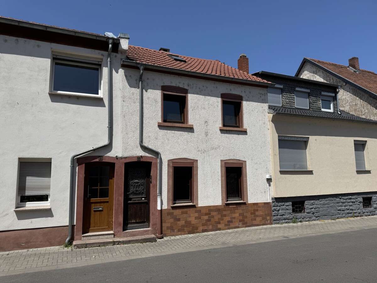 Thumbnail-Haus zum Kaufen in Worms 195.000,00 € 117.63 m²