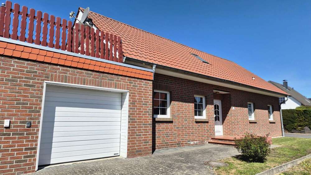 Thumbnail-Wohnung zum Mieten in Ilsede 1.250,00 € 135 m²