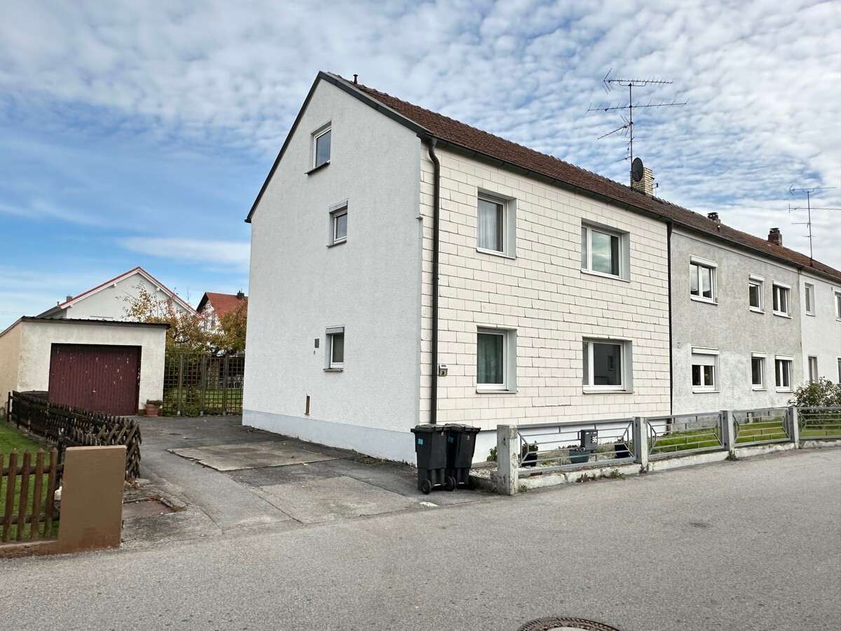 Thumbnail-Haus zum Kaufen in Plattling 395.000,00 € 214 m²