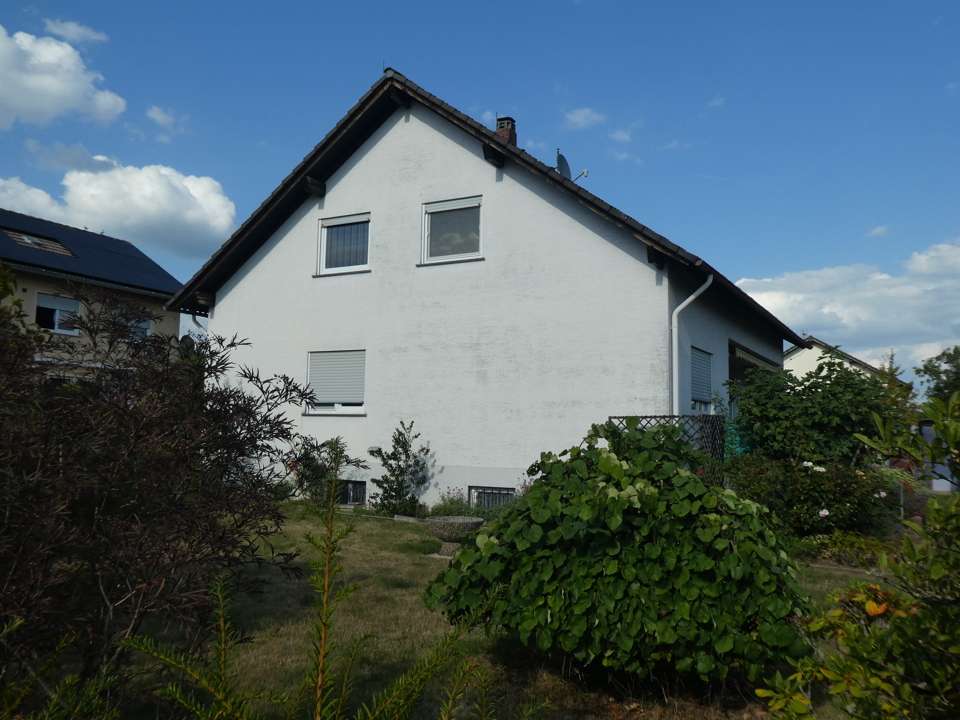 Thumbnail-Haus zum Kaufen in Waldalgesheim 415.000,00 € 129 m²