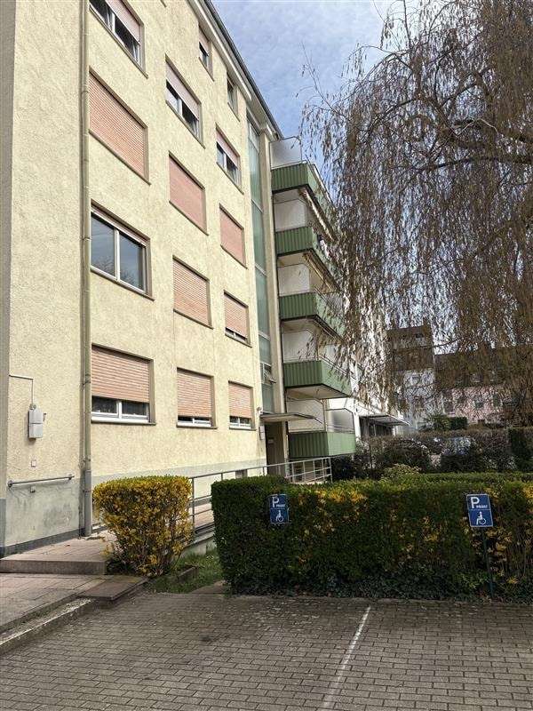 Thumbnail-Wohnung zum Kaufen in Baden-Baden 239.000,00 € 85 m²