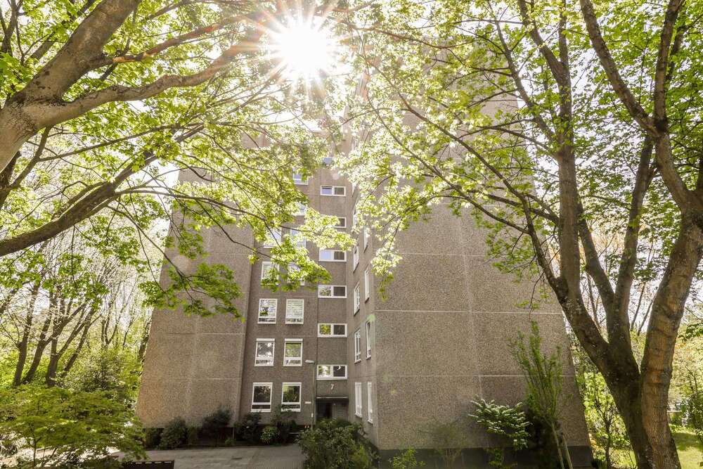 Thumbnail-Wohnung zum Kaufen in Essen 145.000,00 € 90.2 m²