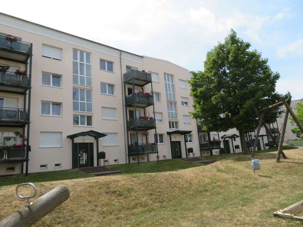 Thumbnail-Wohnung zum Mieten in NaumburgSaale 450,00 € 67.81 m²