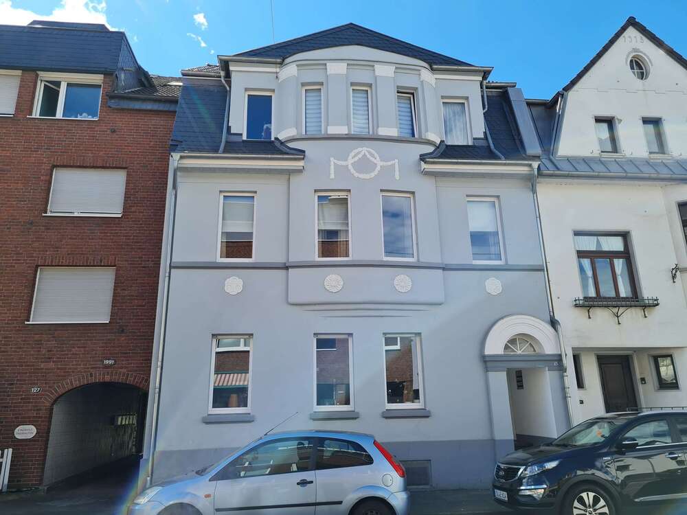 Thumbnail-Haus zum Kaufen in Troisdorf 589.000,00 € 255 m²