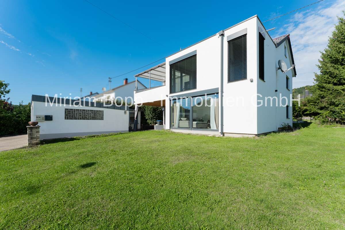 Thumbnail-Wohnung zum Kaufen in Donzdorf 292.000,00 € 95.69 m²