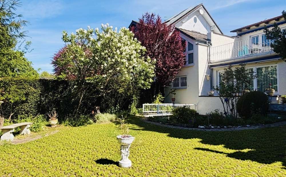 Thumbnail-Haus zum Kaufen in Dreieich 987.000,00 € 191.67 m²