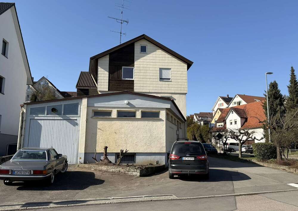 Thumbnail-Haus zum Kaufen in Ingersheim 278.000,00 € 330 m²