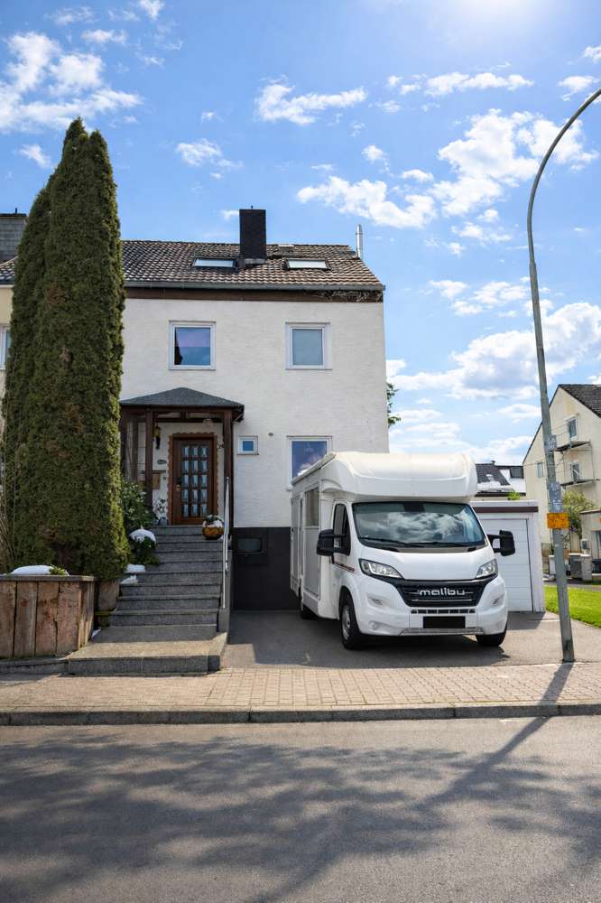 Thumbnail-Haus zum Kaufen in Karben Petterweil 470.000,00 € 130 m²