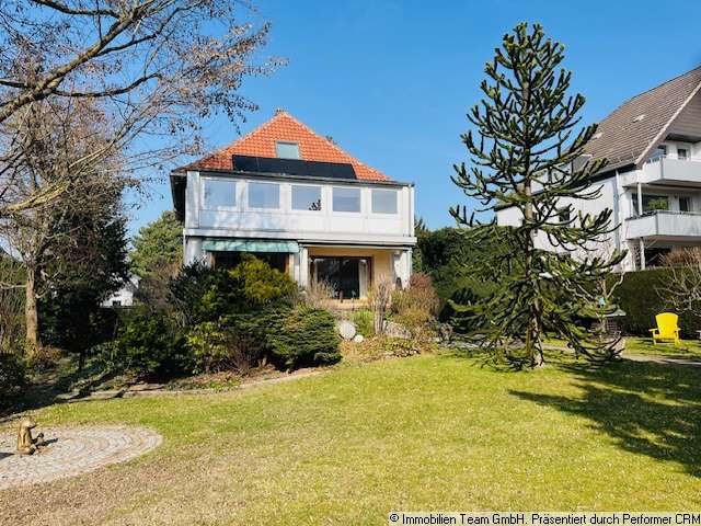 Thumbnail-Haus zum Mieten in Hildesheim 2.500,00 € 260 m²