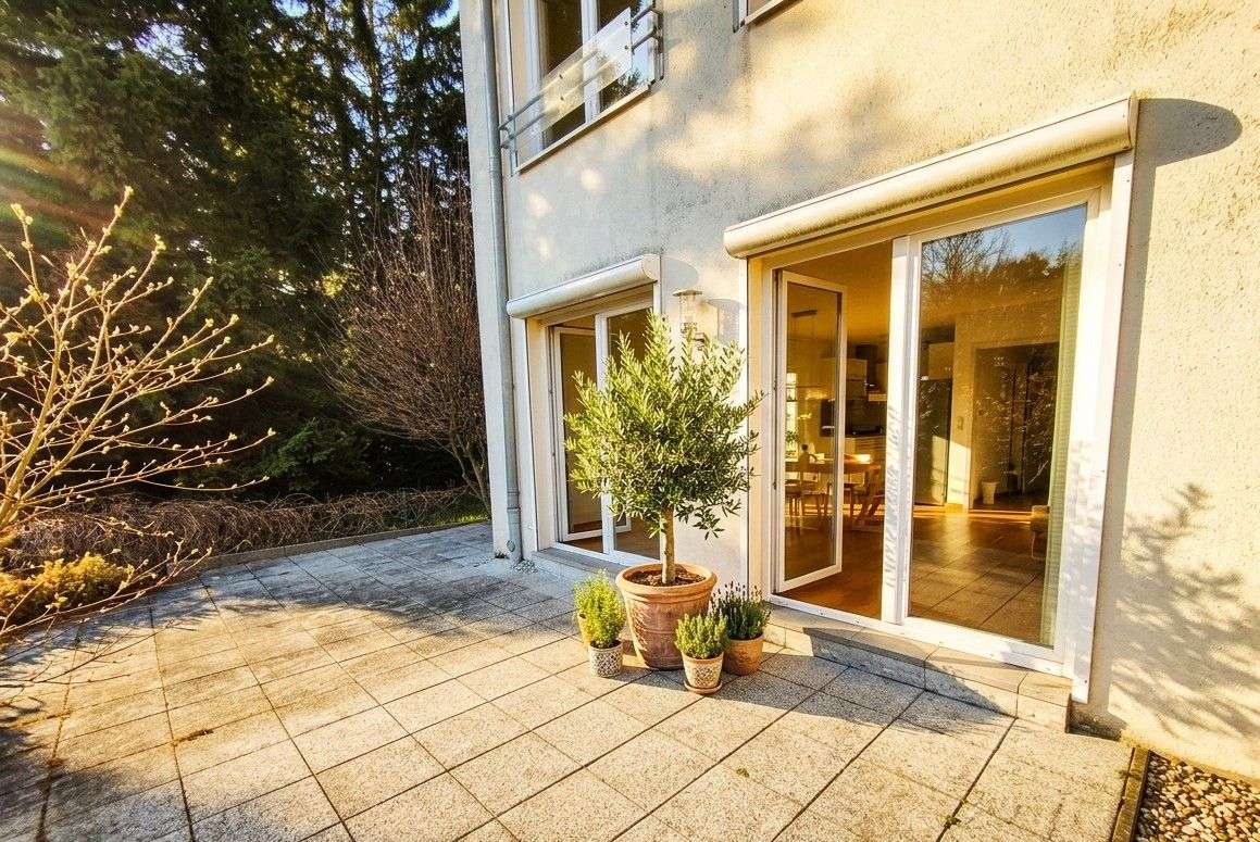 Thumbnail-Haus zum Mieten in Hamburg 2.500,00 € 124.7 m²