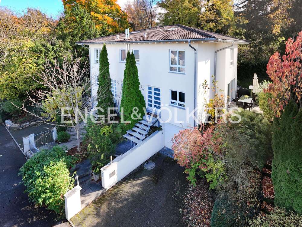 Thumbnail-Haus zum Kaufen in Reutlingen 850.000,00 € 151 m²