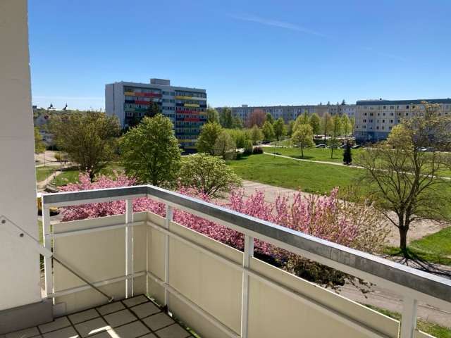 Thumbnail-Wohnung zum Mieten in Gotha 360,00 € 59.21 m²