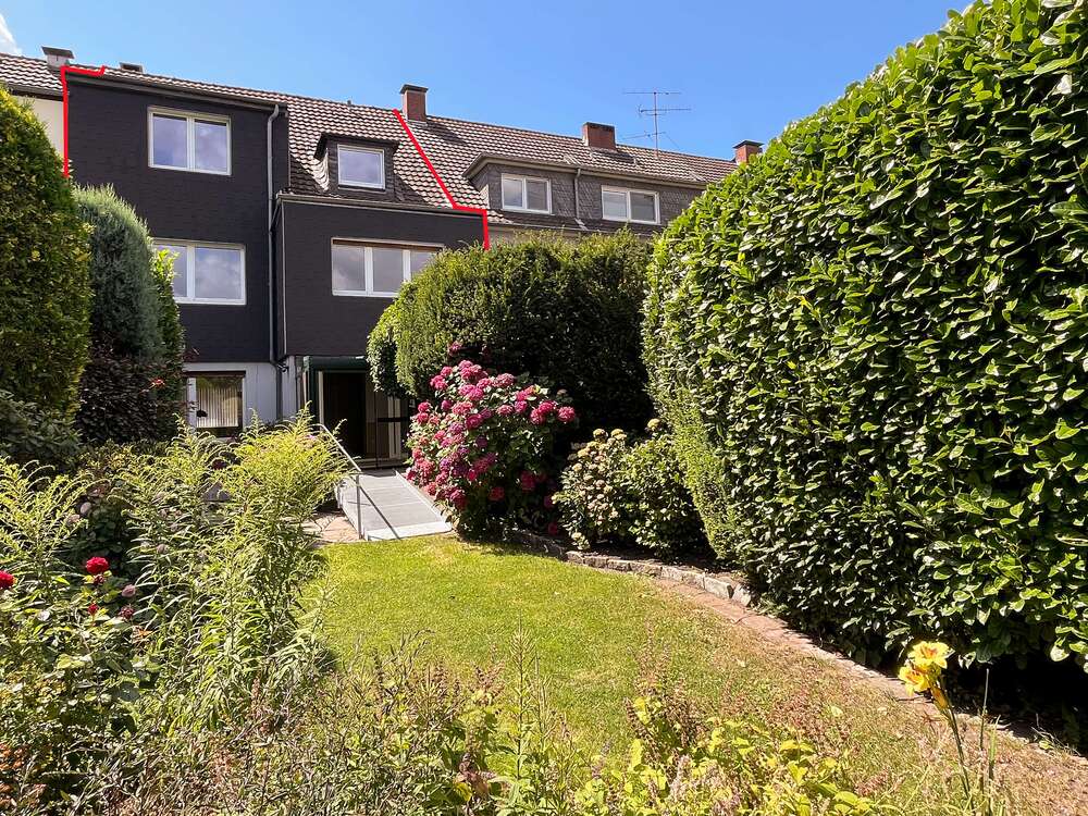 Thumbnail-Haus zum Kaufen in Oberhausen 395.000,00 € 219 m²