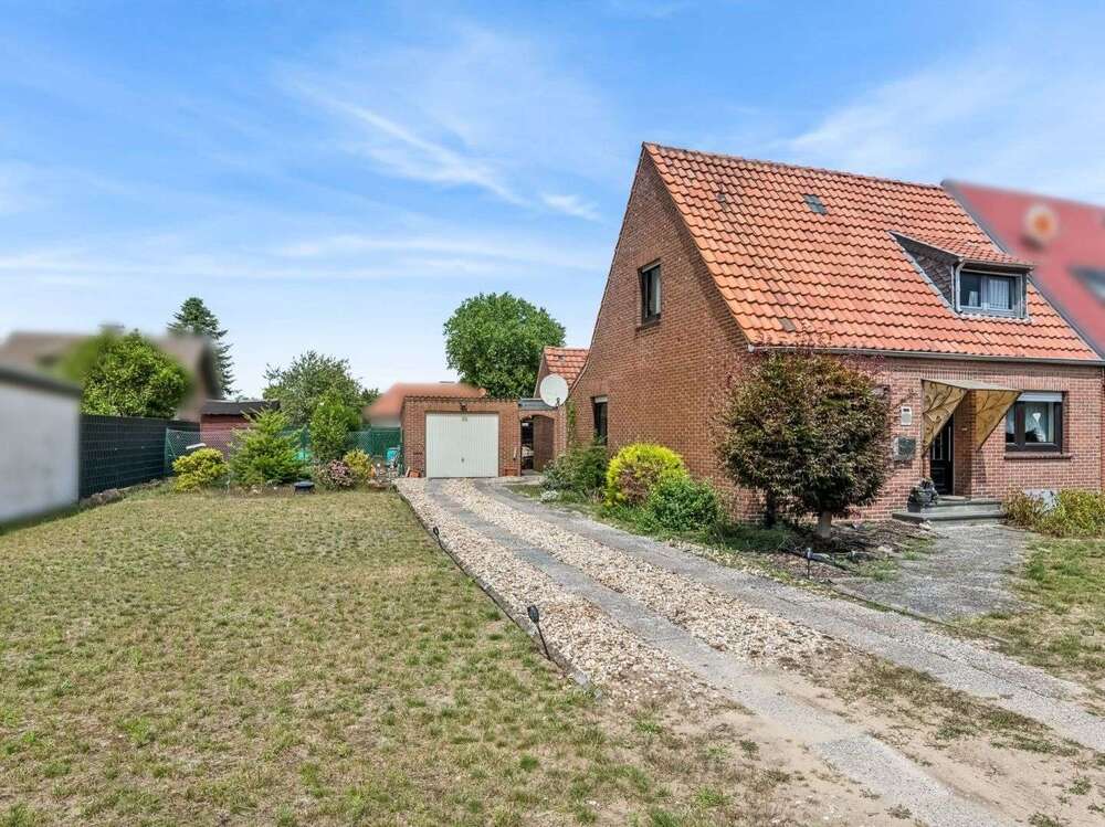 Thumbnail-Haus zum Kaufen in Nettetal 190.000,00 € 117 m²