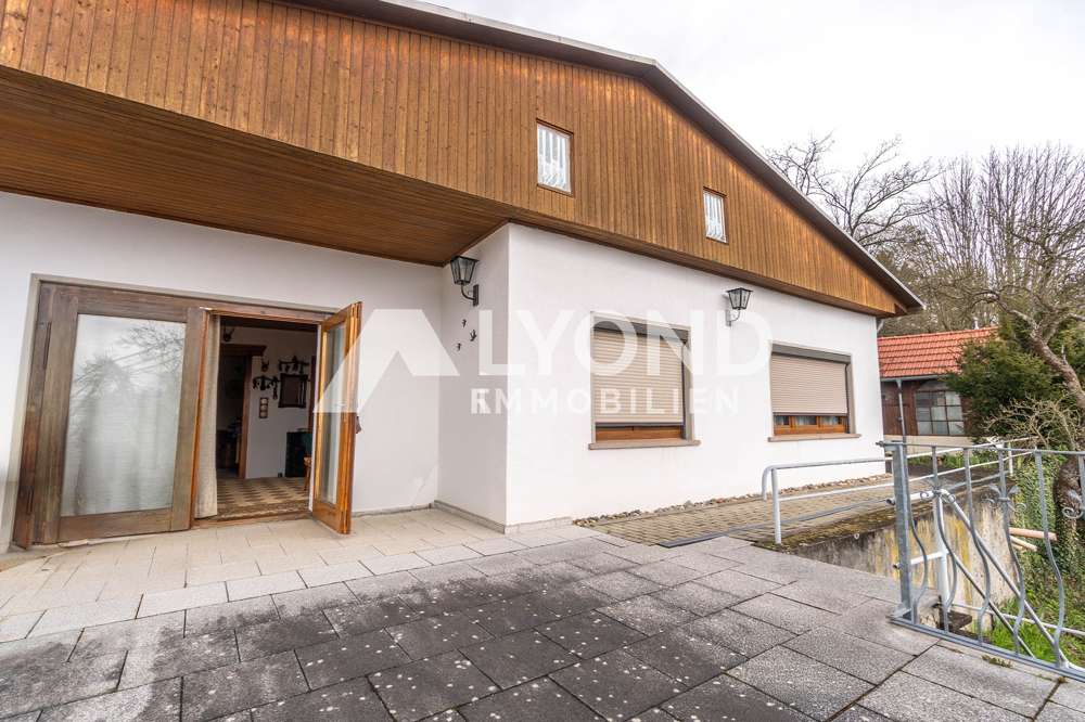 Thumbnail-Grundstück zu verkaufen in Rudolstadt 150.000,00 € 908 m²
