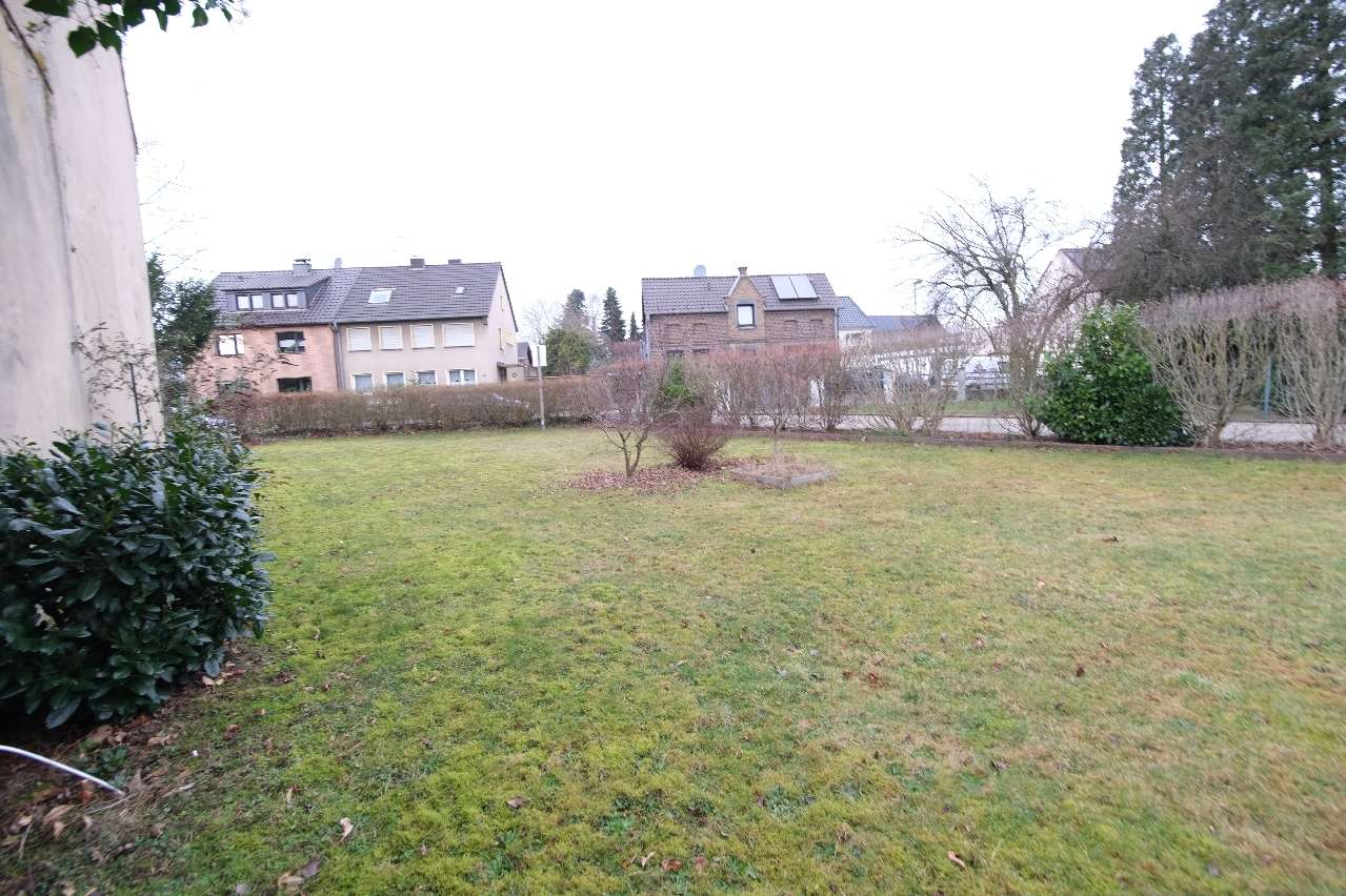 Thumbnail-Grundstück zu verkaufen in Troisdorf 258.000,00 € 415 m²