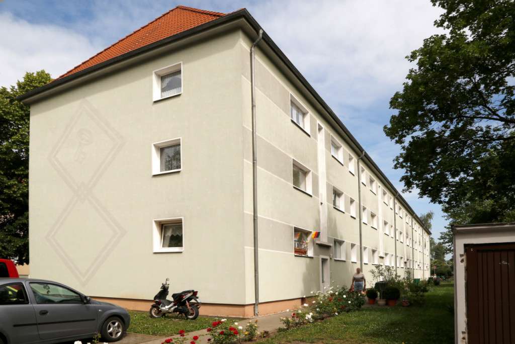 Thumbnail-Wohnung zum Mieten in Weißenfels 298,41 € 51.45 m²