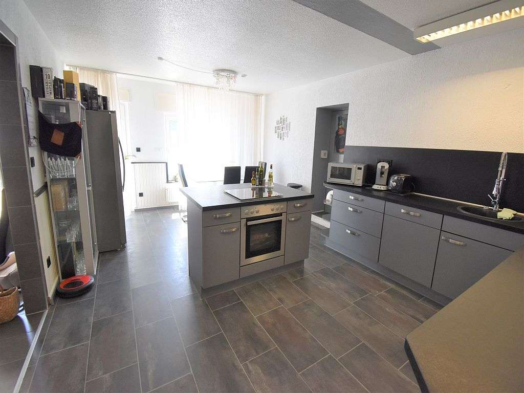 Thumbnail-Haus zum Kaufen in Mettmann 798.000,00 € 327 m²