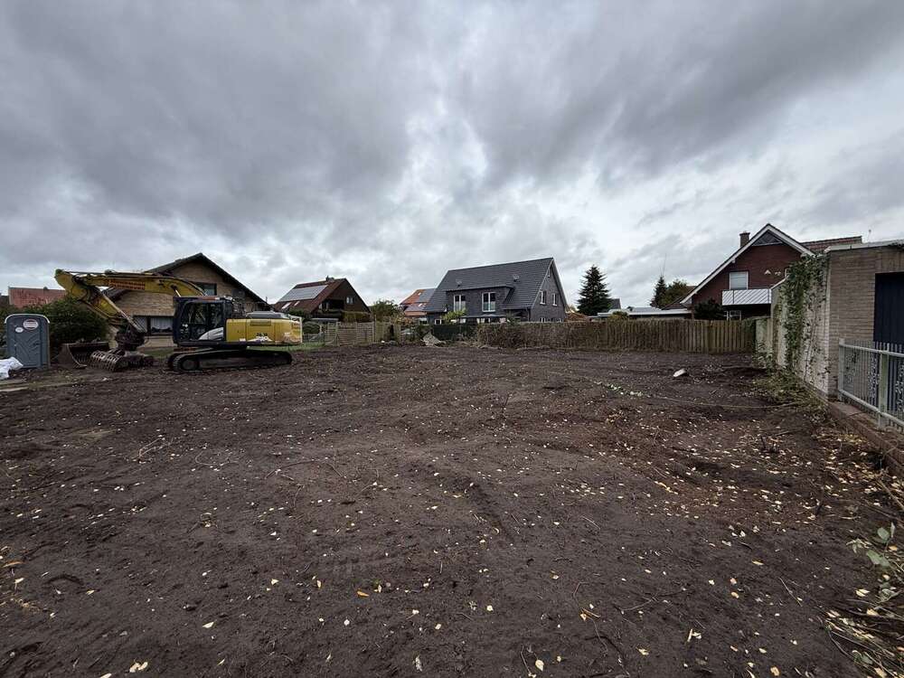 Thumbnail-Grundstück zu verkaufen in Oldenburg Alexandersfeld 240.000,00 € 652 m²