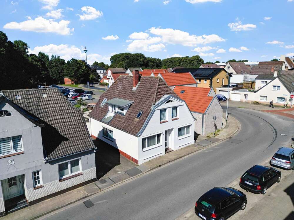 Thumbnail-Haus zum Kaufen in Heide 315.000,00 € 122 m²