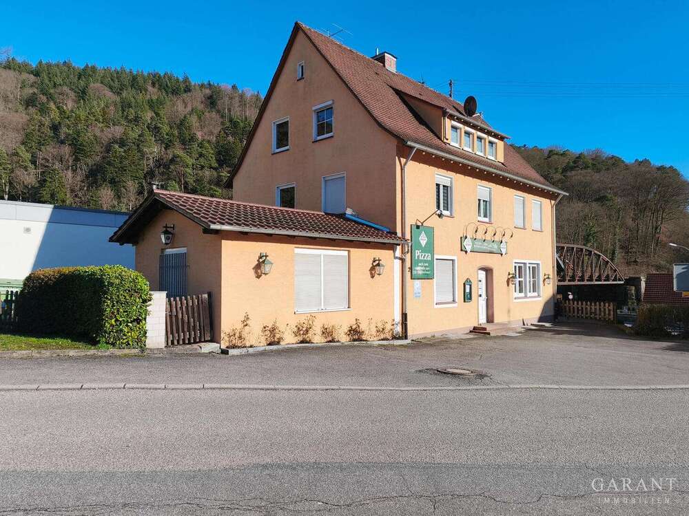 Thumbnail-Haus zum Kaufen in Unterreichenbach 599.000,00 € 270 m²