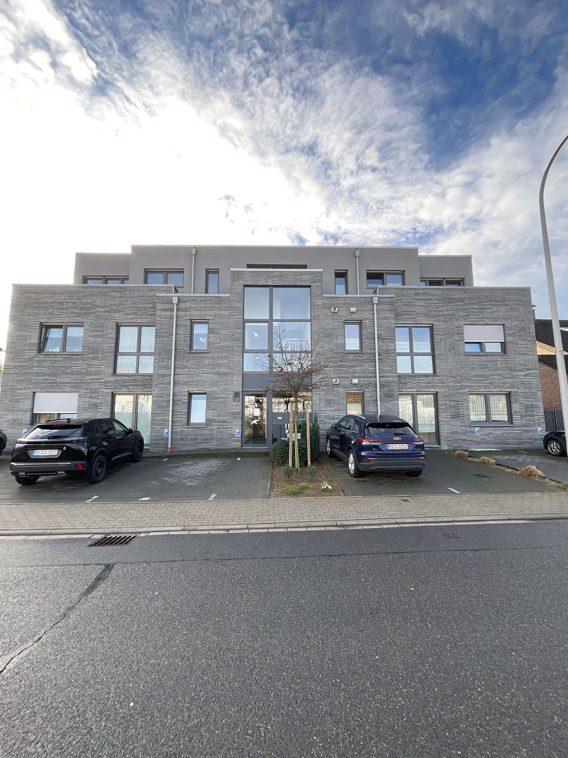 Thumbnail-Wohnung zum Mieten in Heinsberg - Dremmen 730,00 € 66.41 m²