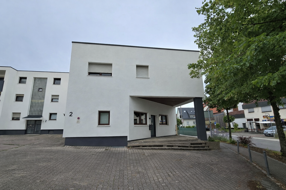Thumbnail-Haus zum Kaufen in Affalterbach 1.950.000,00 € 776 m²
