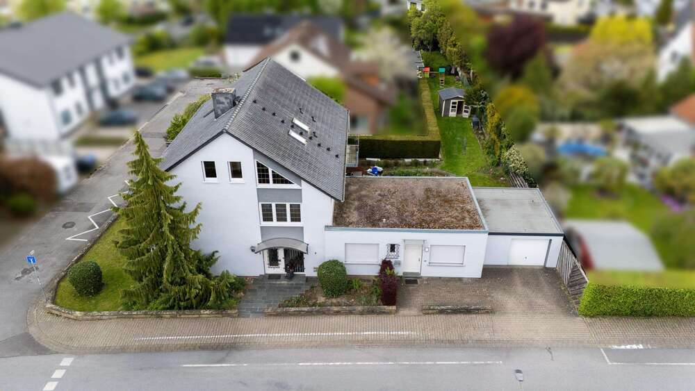 Thumbnail-Haus zum Kaufen in Hamm 450.000,00 € 217.37 m²