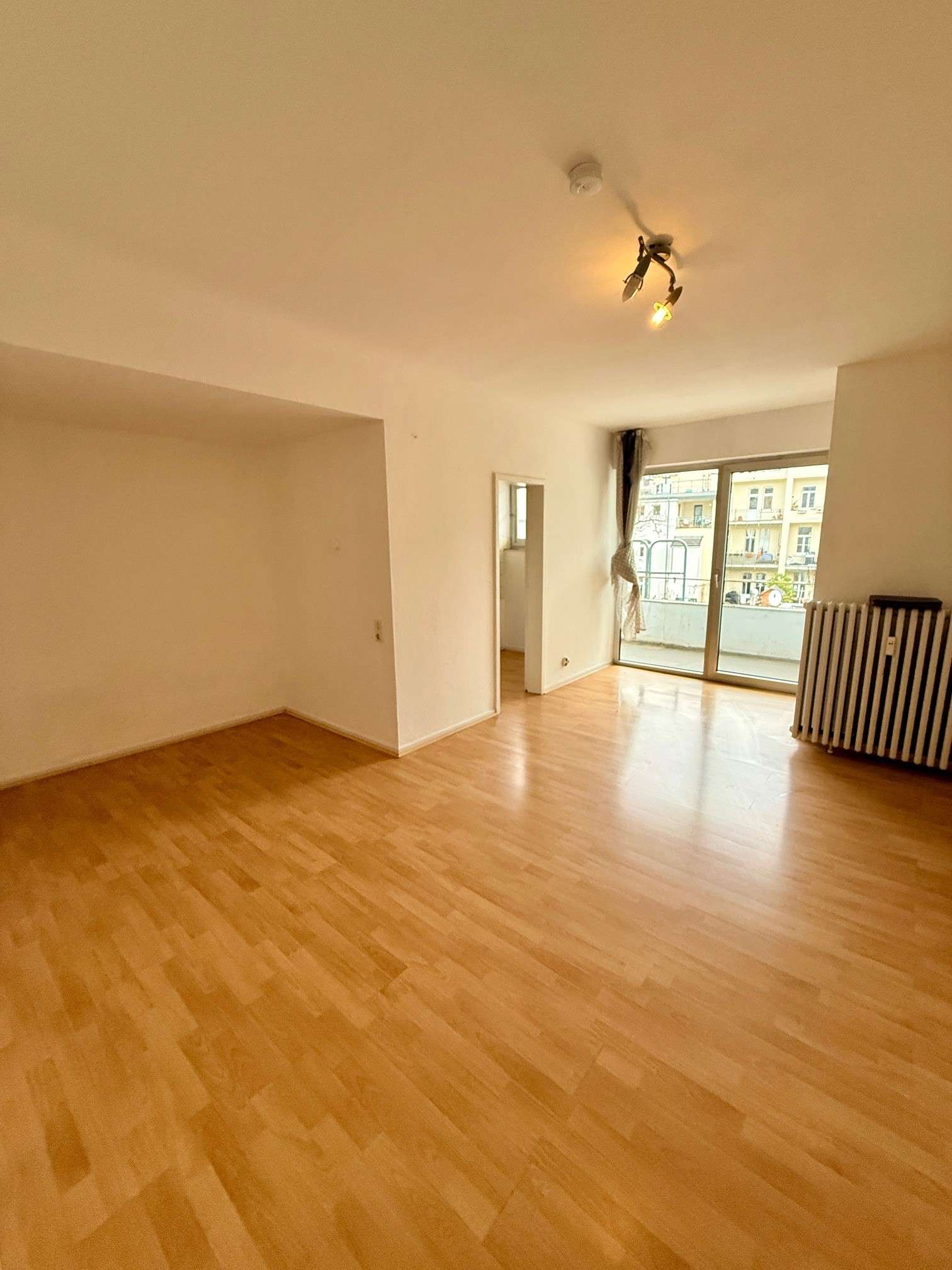 Thumbnail-Wohnung zum Mieten in Düsseldorf 575,00 € 35 m²