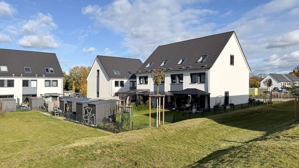 Thumbnail-Haus zum Mieten in Rüdersdorf 1.330,00 € 109.2 m²