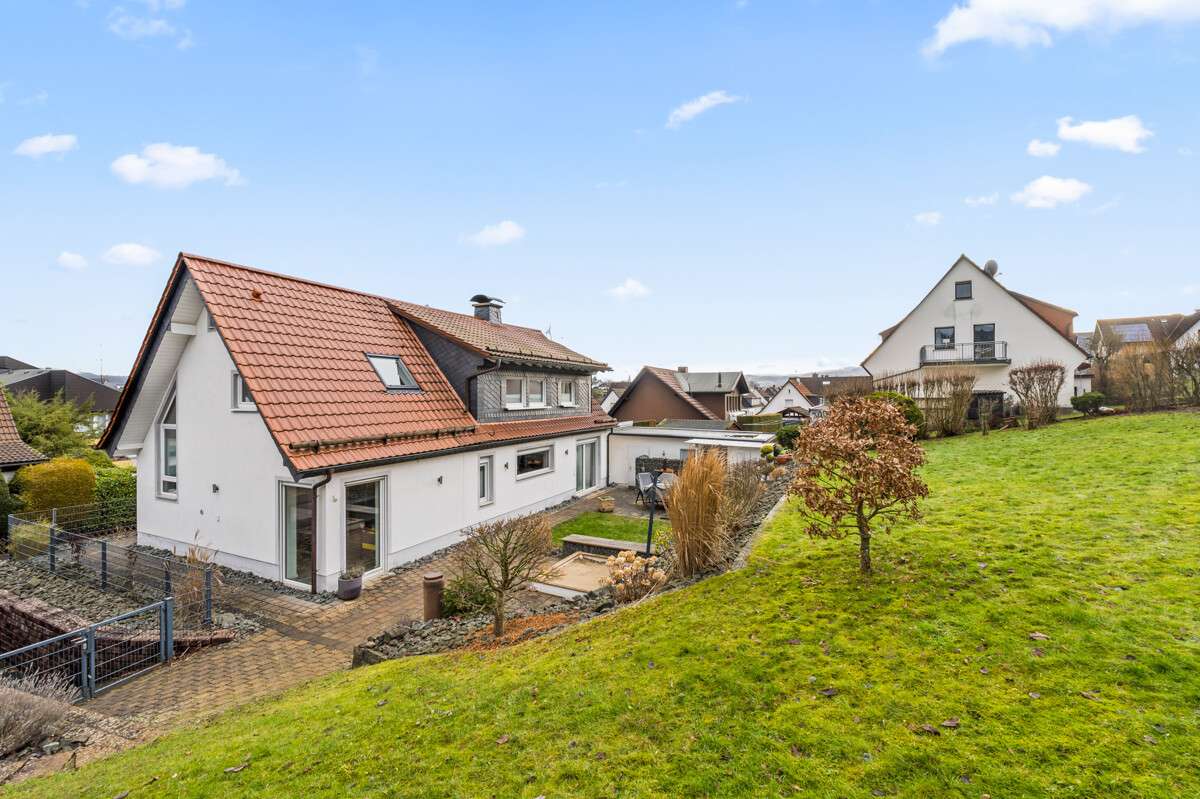 Thumbnail-Haus zum Kaufen in Attendorn 459.500,00 € 146 m²