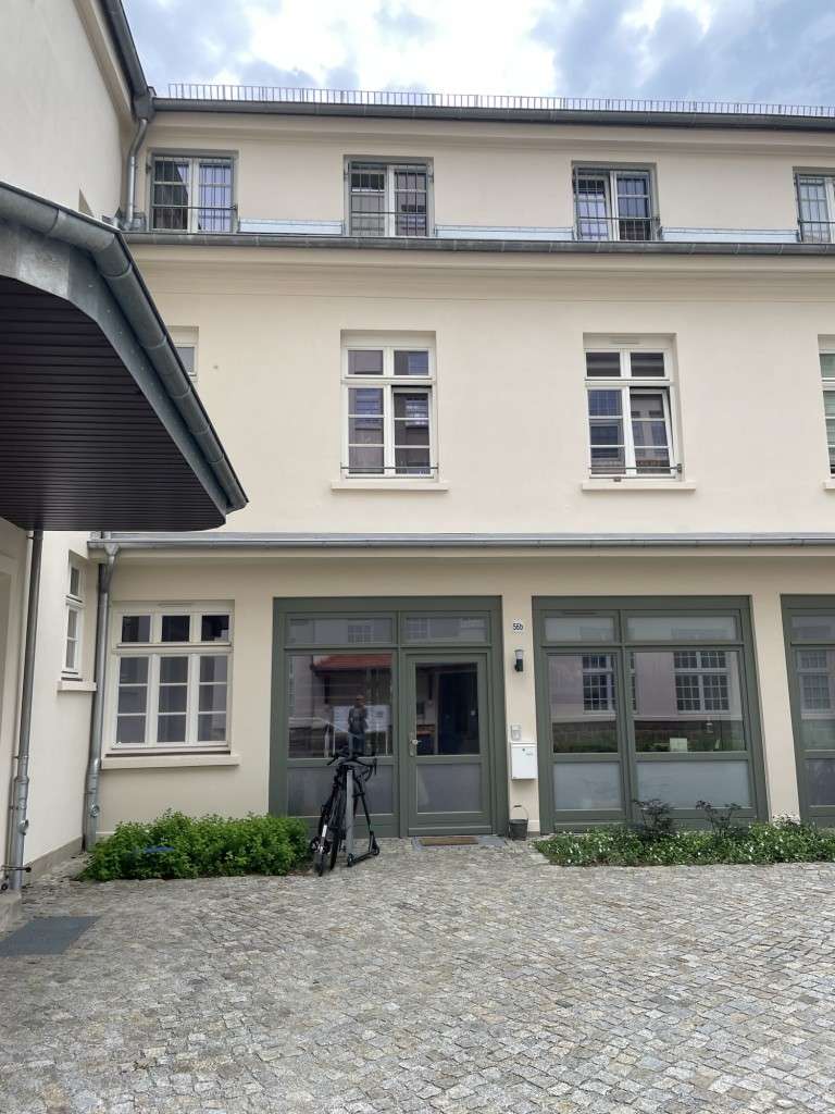 Thumbnail-Wohnung zum Mieten in Großröhrsdorf 1.113,00 € 131 m²