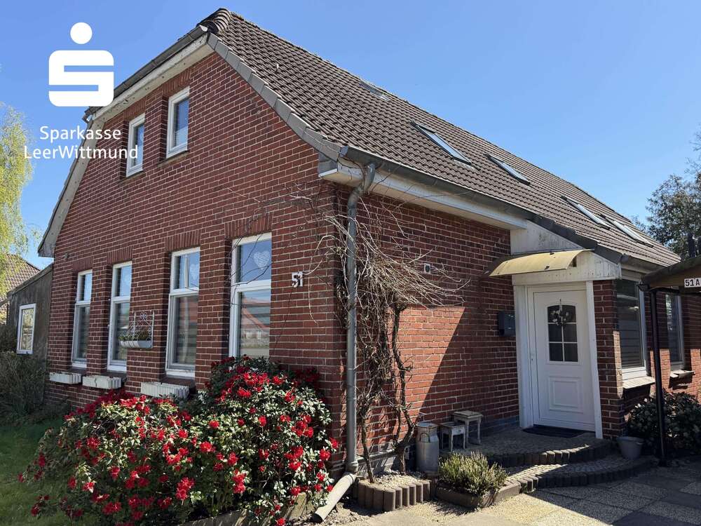 Thumbnail-Haus zum Kaufen in Schortens 319.000,00 € 240 m²