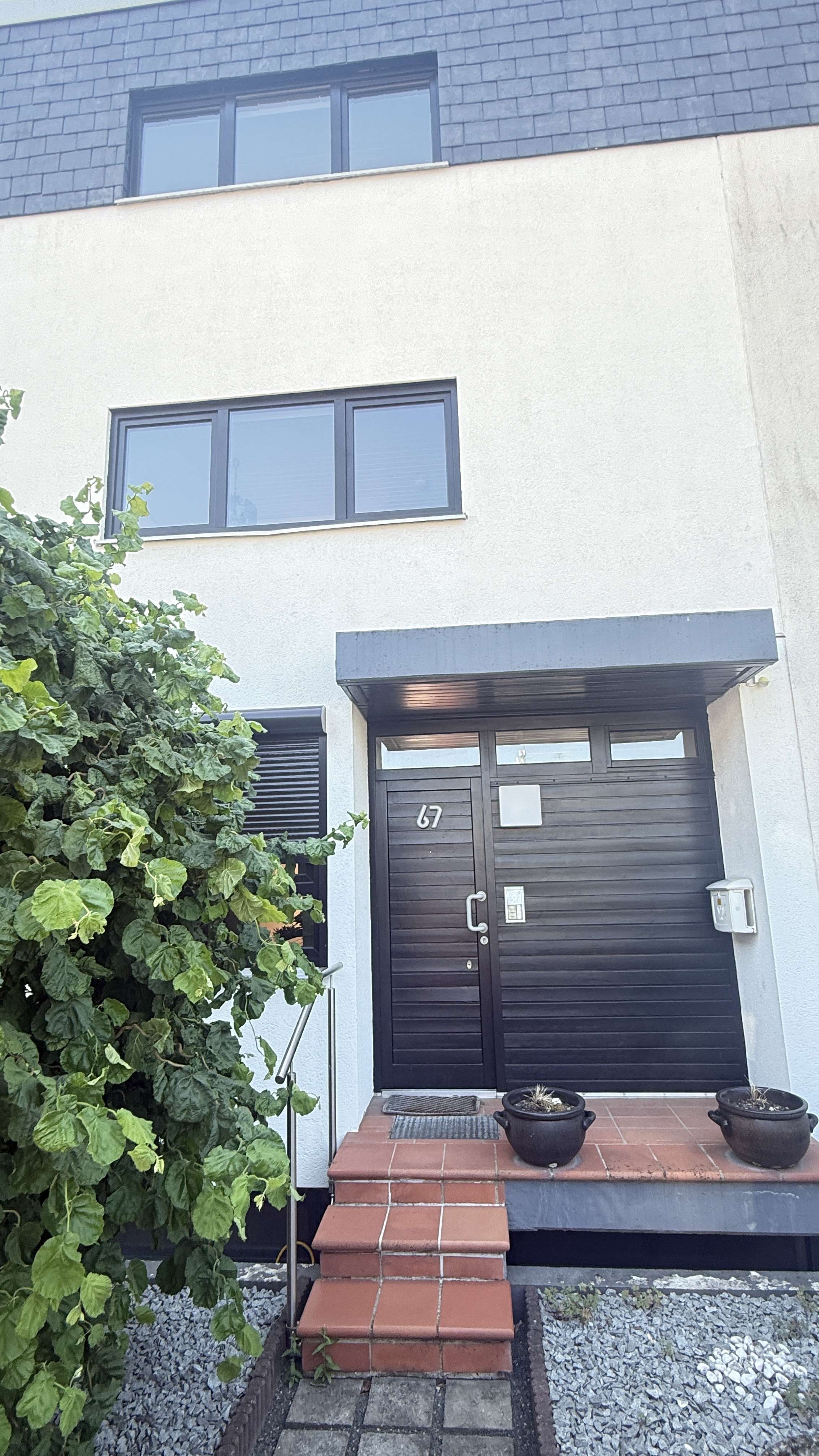 Thumbnail-Haus zum Kaufen in Frankfurt 850.000,00 € 193 m²