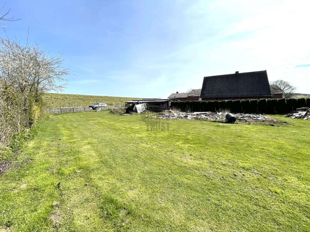 Thumbnail-Grundstück zu verkaufen in Wischhafen 65.000,00 € 800 m²