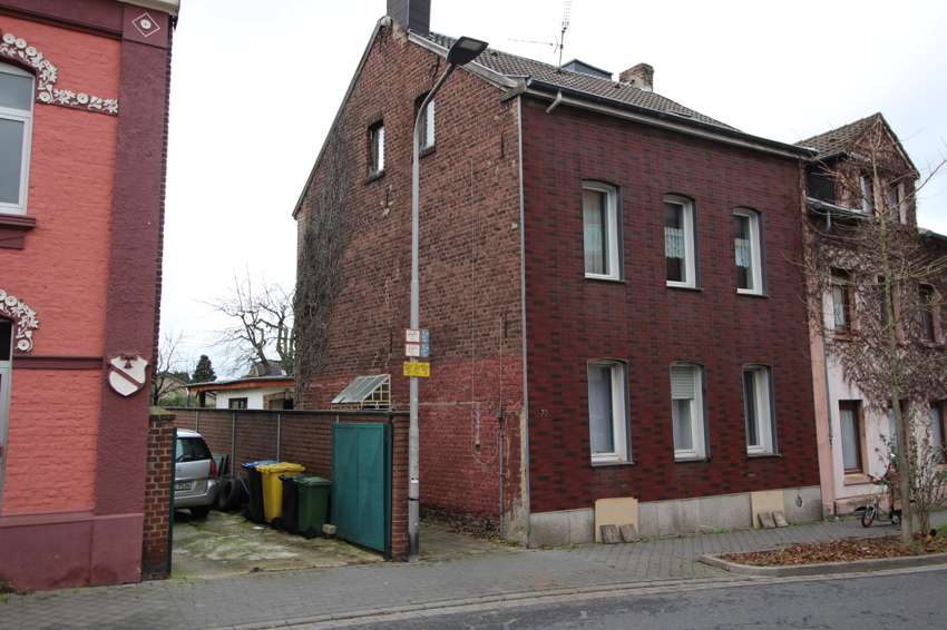 Thumbnail-Haus zum Kaufen in Herzogenrath Kohlscheid 152.250,00 € 130 m²