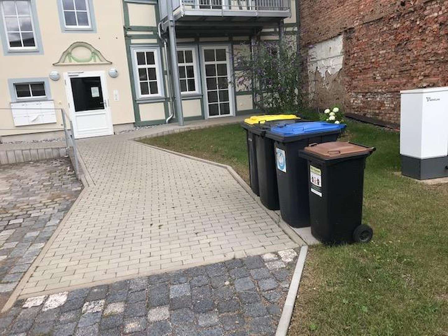 Thumbnail-Wohnung zum Mieten in Heringen Helme 680,00 € 79.59 m²