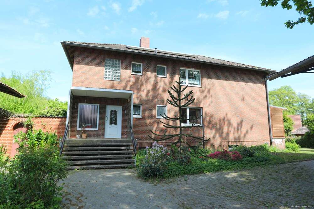 Thumbnail-Haus zum Kaufen in Wasbüttel 550.000,00 € 269.7 m²