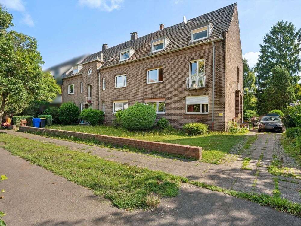 Thumbnail-Haus zum Kaufen in Krefeld 830.000,00 € 479.58 m²