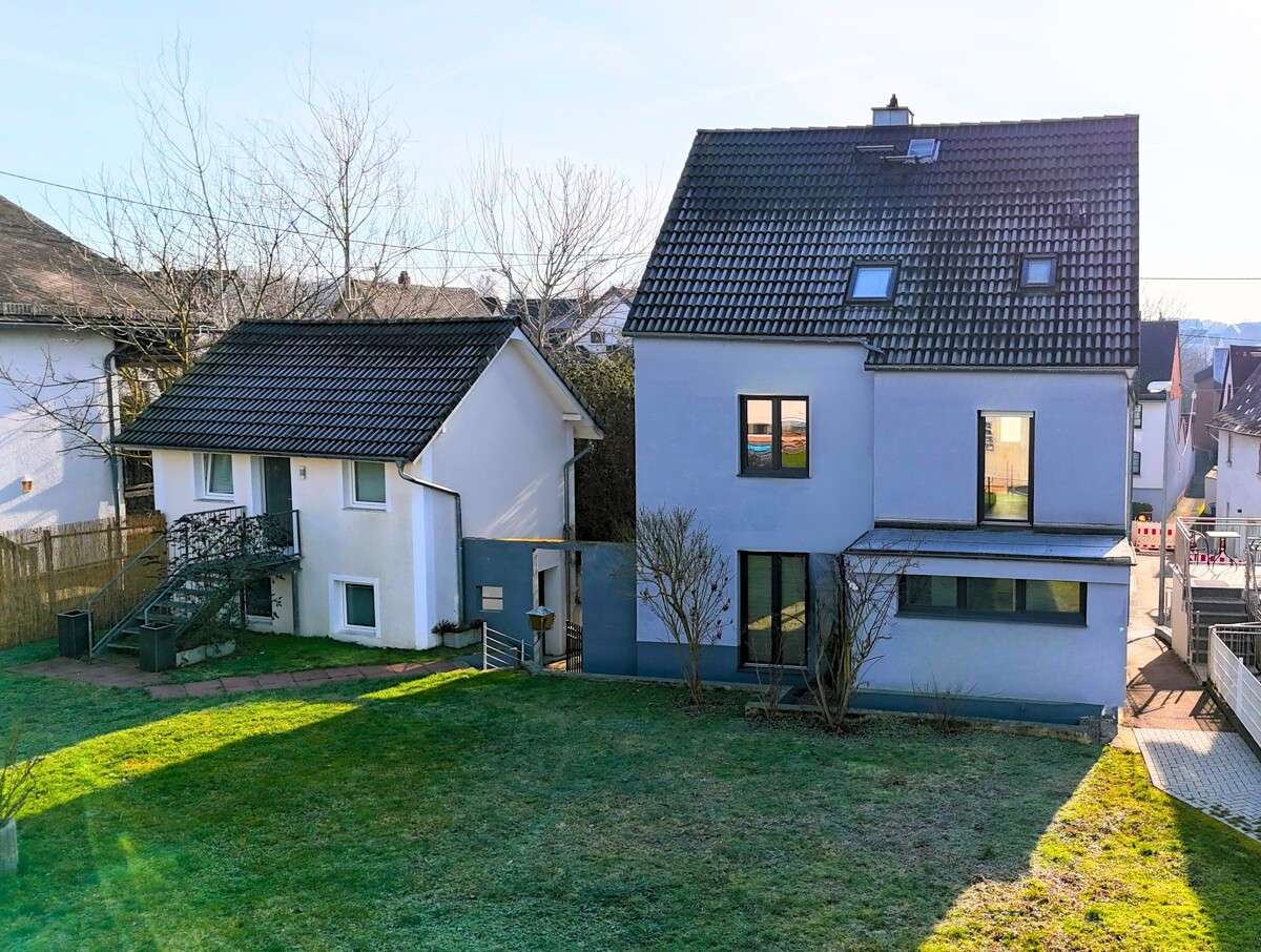 Thumbnail-Haus zum Kaufen in Limburg an der Lahn Offheim 480.000,00 € 200 m²