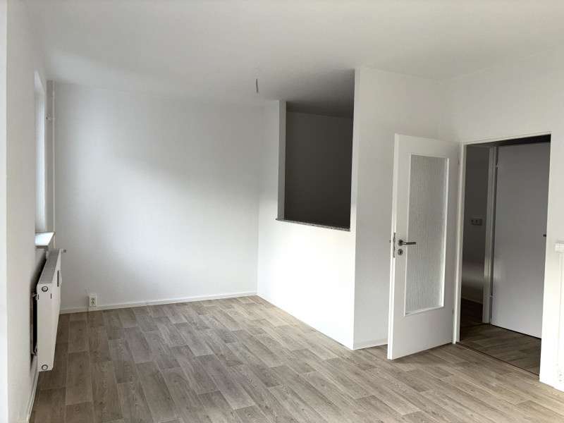 Thumbnail-Wohnung zum Mieten in Zwickau 377,00 € 58 m²