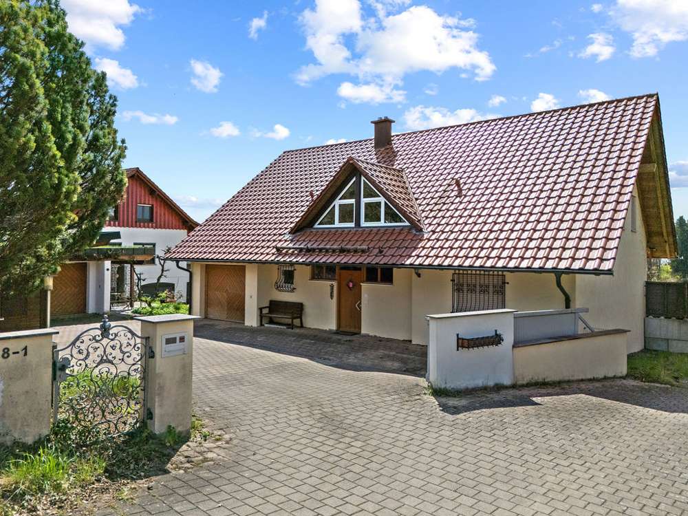 Thumbnail-Haus zum Kaufen in Bergatreute 498.000,00 € 218 m²