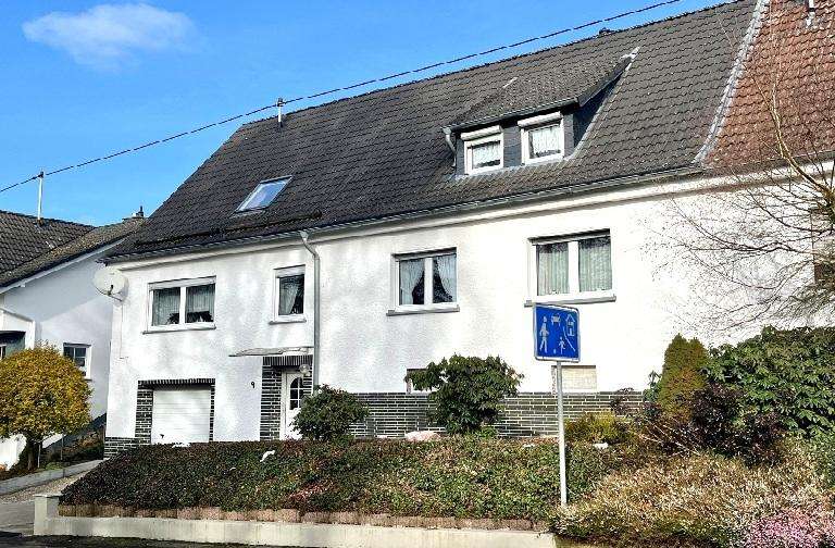 Thumbnail-Haus zum Kaufen in Niederelbert 233.600,00 € 150 m²