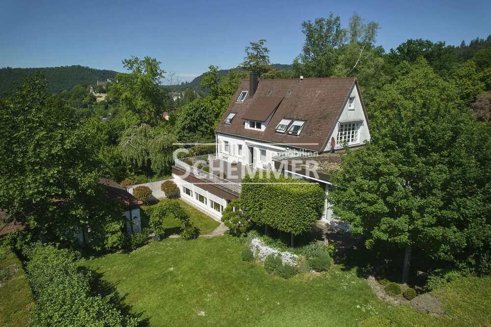Thumbnail-Haus zum Kaufen in Badenweiler 900.000,00 € 258 m²