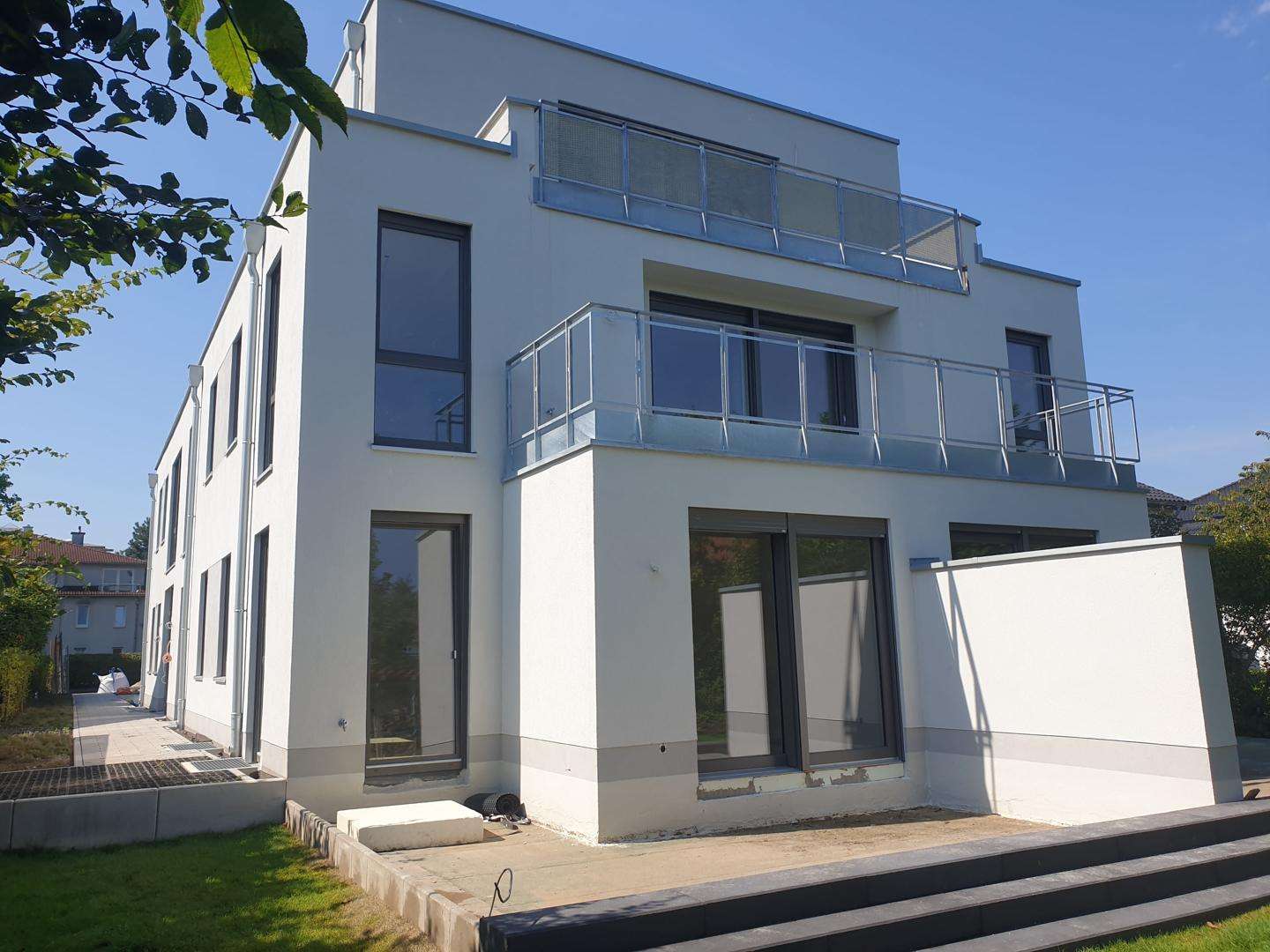 Thumbnail-Wohnung zum Kaufen in Bonn Limperich 599.000,00 € 77 m²